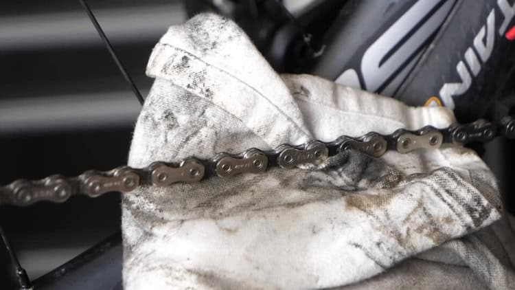 lube chain after washing bike