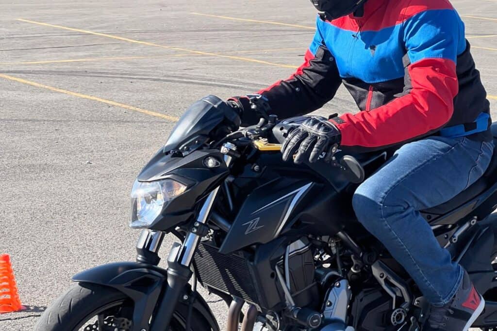 motorcyclists going through msf course