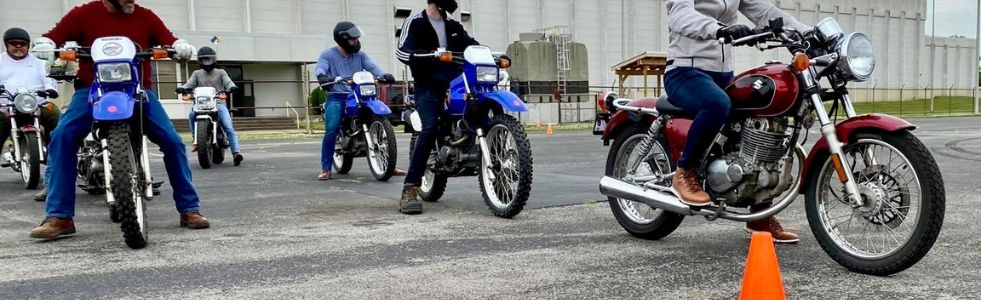 pictures of students on their motorcycles at the msf course