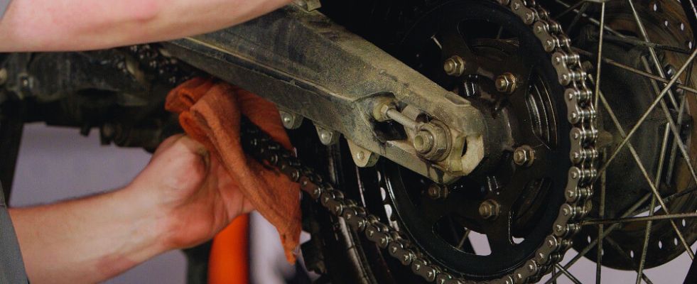 motorcycle chain maintenance